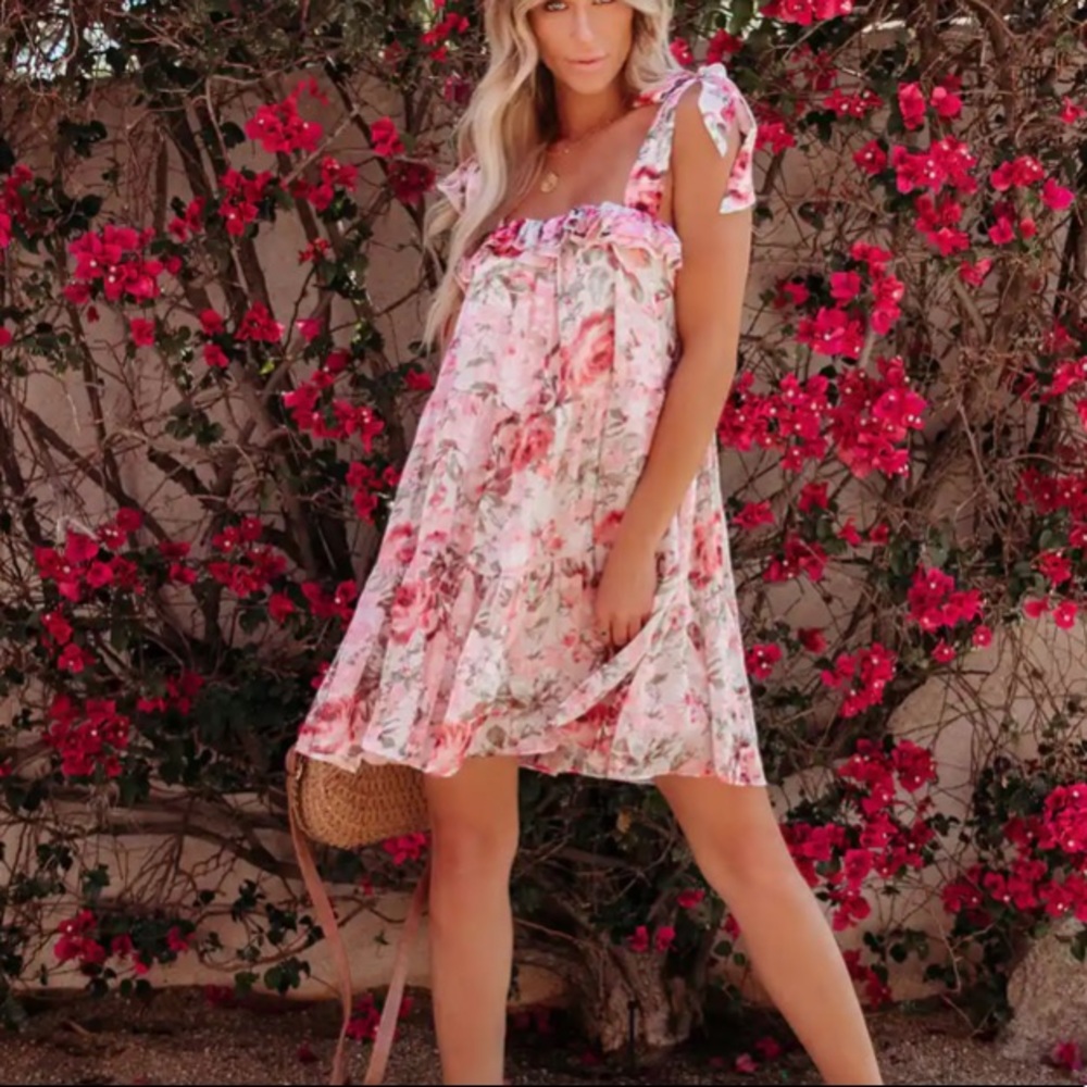 Vici Floral ruffled tiered babydoll dress- pink